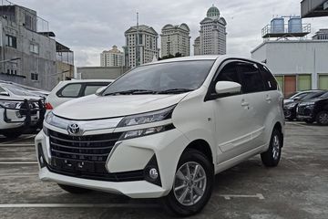 Kredit Harga Mobil Avanza 2021. Simulasi Kredit Toyota Avanza Bermesin 1.300 cc Periode Oktober