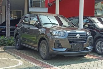 Daihatsu Rocky 1.2 M Cvt. Wow, Di Varian Termurah Pun Daihatsu Rocky 1.2 M Tetap Punya