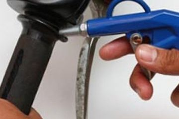 Cara Melepas Jalu Stang Motor. Lepas Handgrip Setang Jadi Lebih Mudah, Gunakan Bantuan Alat