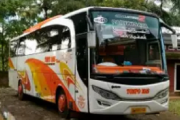 Harga Bus Bekas Hino. Buat Usaha, Bus Hino Bekas Tipe Jetbus 2 HD Adi Putro