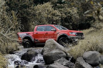 Harga Mobil Ford Ranger. Mobil Baru Ford Ranger Raptor Meluncur, Harga Nyaris Rp 1 Miliar