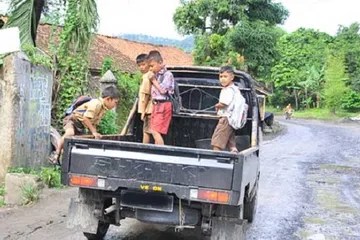 Kapasitas Penumpang Pick Up. Mobil Pick Up Boleh Angkut Orang? Begini Aturannya