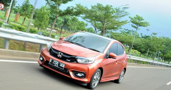 Harga Mobil Baru Honda Brio Jawa Timur. Harga Honda Brio RS Turun Belasan Juta Karena Insentif PPnBM