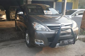 Harga Kijang Innova Bekas 2009. Daftar Toyota Innova Bensin 2009 Seken Terbaru, E Facelift di