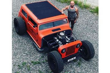 Mobil Jeep Atap Terbuka. Jeep Wrangler Pangkas Atap dan Menjelma Jadi Hot Rod