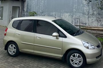 Jumlah Busi Honda Jazz Idsi. Angka Odometer Bikin Mahal, Honda Jazz i-DSI A/T 2004 Buka