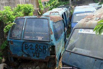 Harga Bemo Bekas Di Jakarta. Di Bogor, Angkot Bekas Dijual Rp 1,2 Miliar, Banyak Yang Incar