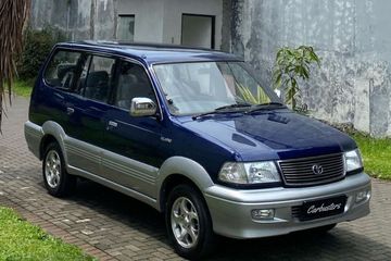 Harga Mobil Kijang Krista. Innova Kalah Mahal, Toyota Kijang Krista 2.0 EFi M/T 2000 Ini Dijual