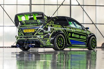 Ford Focus Rs Rally. Tidak Cuma Tampang Garang, Interior dan Mesin Ford Focus RS Ini