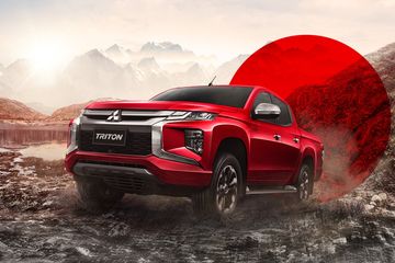 Pajero Sport 2021 Warna Merah. Mitsubishi Triton Spesial Warna Serba Merah, Tampil Lebih Ekslusif