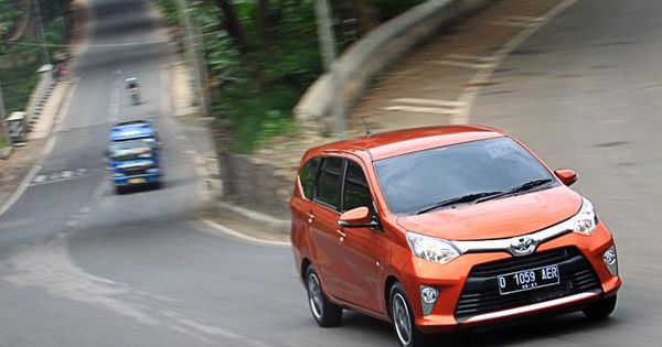 Apakah Toyota Calya Kuat Di Tanjakan. Naik LCGC Takut Enggak Kuat Nanjak? Ini Caranya Sob Biar Lepas