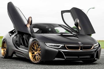 Velg Mobil Hitam Doff. BMW i8 Berkelir Hitam Doff Tambah Kontras Pakai Pelek Warna