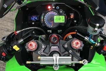 Cara Pasang Tachometer Mobil Injeksi. Indikator Digital Aftermarket Bisa Dipasang Di Motor Injeksi, Namun