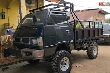 Modifikasi Mobil Mitsubishi L300. Mitsubishi L300 Segarang Triton, Berpenggerak 4x4 Budget Rp 115