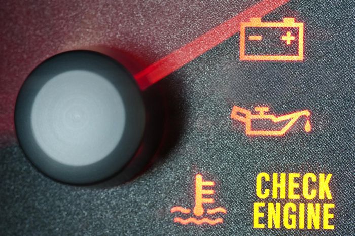 Engine Check Menyala Pajero Sport. Otoseken: Check Engine Light Pajero Menyala, Biasanya Ini