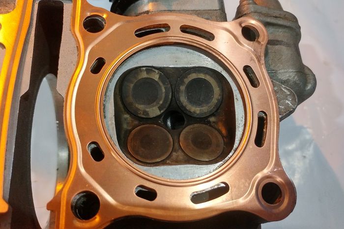 Efek Paking Head Motor Bocor. Bocor? Pasang Paking Head Tembaga Agar Tahan Kompresi Tinggi