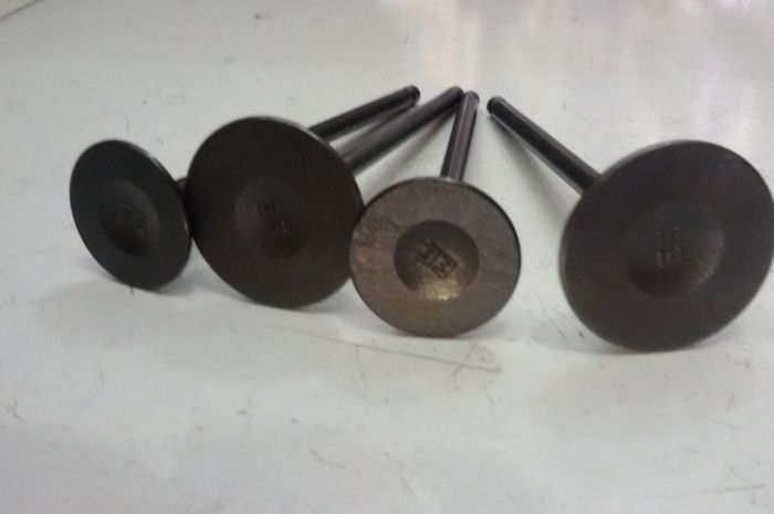 Setelan Klep Motor Standar. Ini Klep-klep Motor Standar Favorit Sebelum Ramai Klep Racing