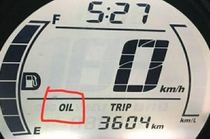 Lampu Indikator Oli Kedap Kedip. Kenapa Nih? Para Pemilik Yamaha NMAX Sering Bingung Setelah