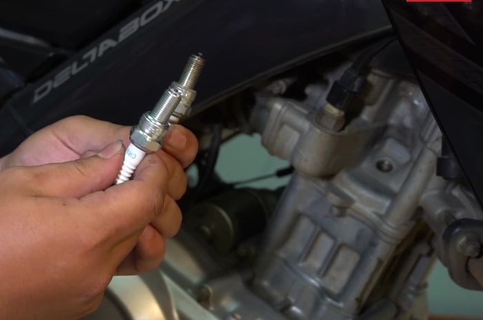 Cara Pasang Gasket Yang Benar. Enggak Sembarangan, Begini Cara Pasang Busi yang Benar