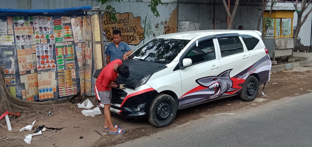 Biaya Cat Mobil L300 Pick Up. Harga Cutting Sticker L300 Pick Up Murah di Surabaya