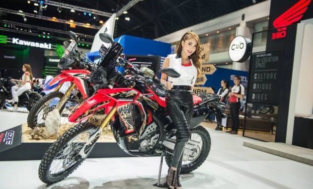 Daftar Dealer Motor Honda Surabaya. 10 Dealer Sepeda Motor Honda di Surabaya 2022 Kredit Termurah