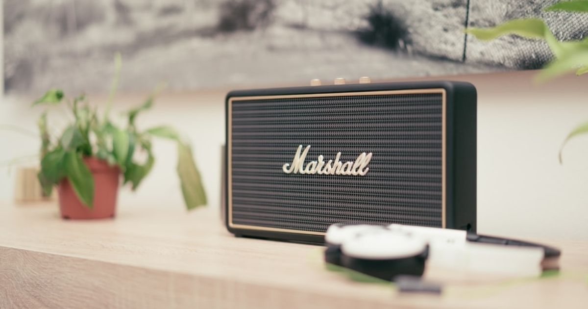 Cara Mengecas Speaker Bluetooth. Hindari Masalah Penggunaan Speaker Bluetooth Ini Agar Tak