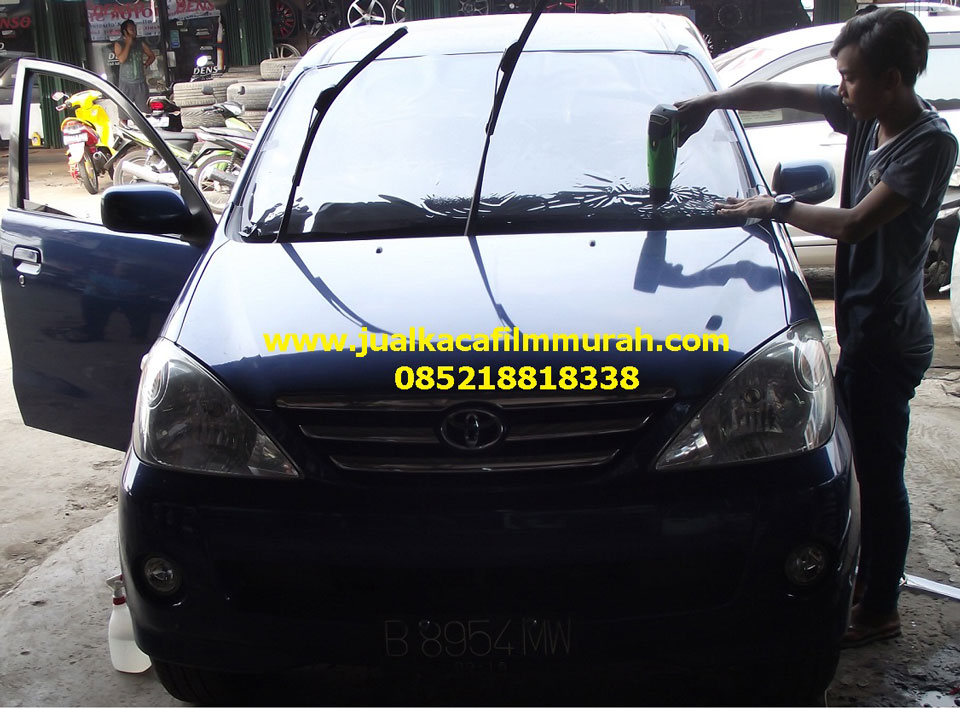 Harga Kaca Film 3m Mobil Avanza. Perbandingan Harga Pasang Kaca Film Mobil Avanza Untuk