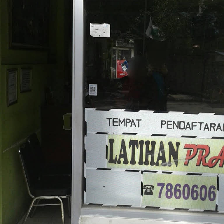 Tempat Belajar Mobil Di Palembang. Kursus Mengemudi Mobil Prabu