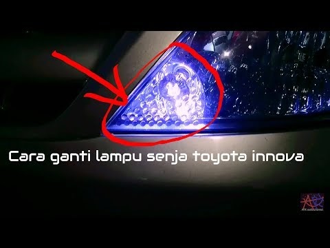Cara Melepas Headlamp Innova Reborn. Lampu Depan Innova 2007