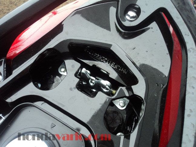 Letak Nomor Rangka Honda Jazz Rs. Posisi Nomor Mesin Honda Vario 150