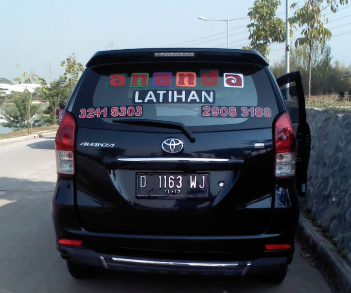 Kursus Stir Mobil Cikarang. Kursus mengemudi mobil di Cikarang