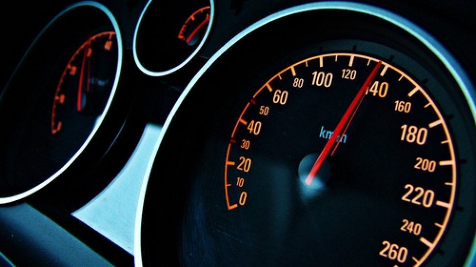 Penyebab Speedometer Mobil Mati. Tiga Penyebab Speedometer Mobil Mendadak Tidak Berfungsi atau