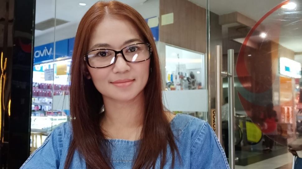 Foto Mobil Alphard Terbaru. Tiara Marleen Lagi-Lagi Pamer Foto Mobil Baru Hadiah Suami