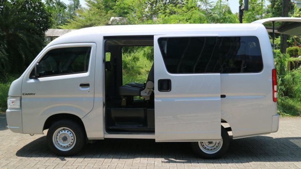 Spesifikasi Suzuki Carry Minibus 2020. Harga Suzuki Carry Minibus 2020 Lengkap dengan Spesifikasinya