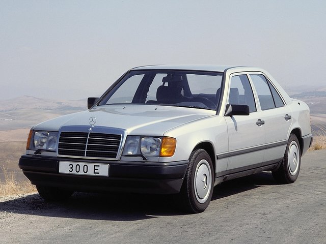 Mercedes W124 230e Review. Mercedes Benz W124 Review Kelemahan Paling Utamanya