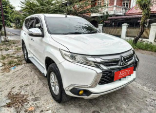 Pajero Glx 4x4 Mt. mitsubishi pajero sport 2.5l glx 4x4 mt 2016