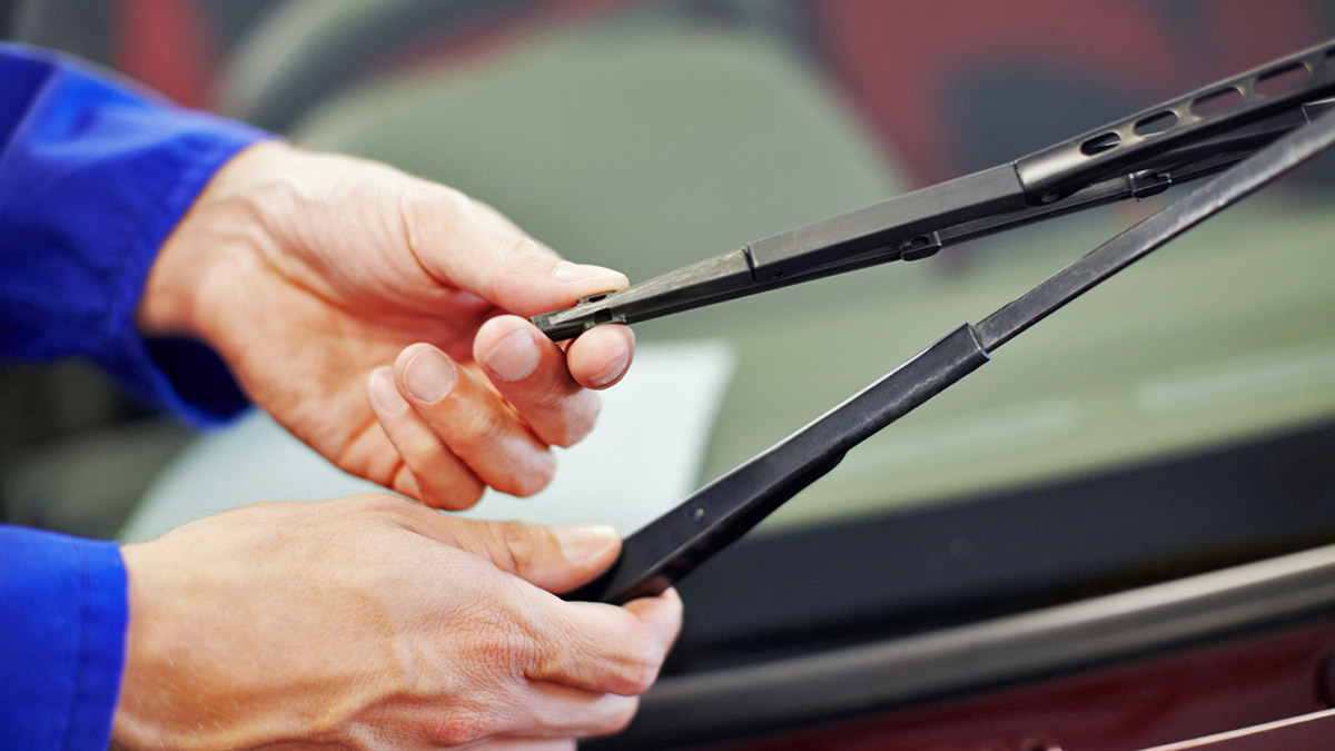 Cara Menyalakan Wiper Mobil: General Tips