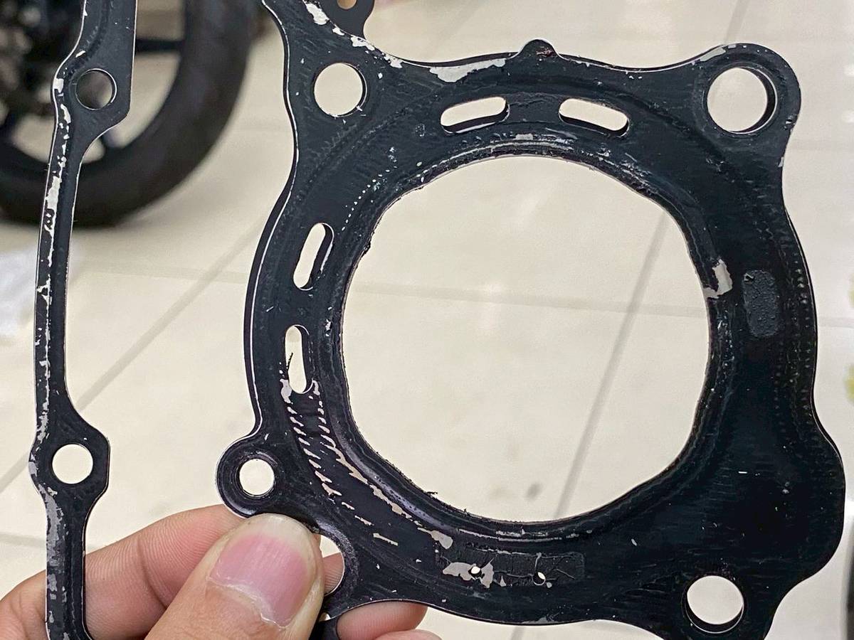 Efek Paking Head Motor Bocor. Ini Efek Negatifnya Copot Paking Head Silinder Motor Untuk Harian