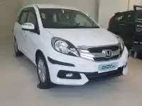 Interior Honda Mobilio Type S. Fitur Dan Perbedaan Tiap Varian Honda Mobilio Facelift