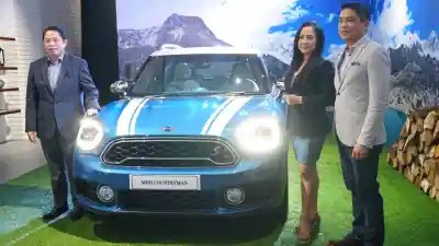 Mobil Mini Cooper Termahal. MINI Cooper Countryman 2017 Meluncur Di Indonesia. Termahal