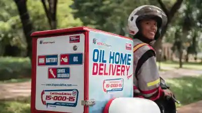 Service Aki Mobil Terdekat. Shop&Drive Tegaskan Layanan Ganti Aki dan Oli Panggilan 24 jam