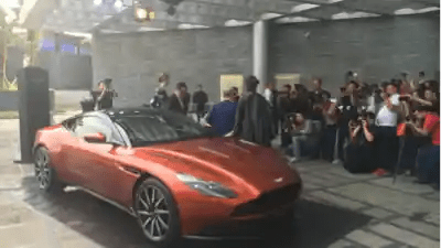 Harga Aston Martin Indonesia. Aston Martin DB11 Meluncur Di Indonesia. Harga Masih