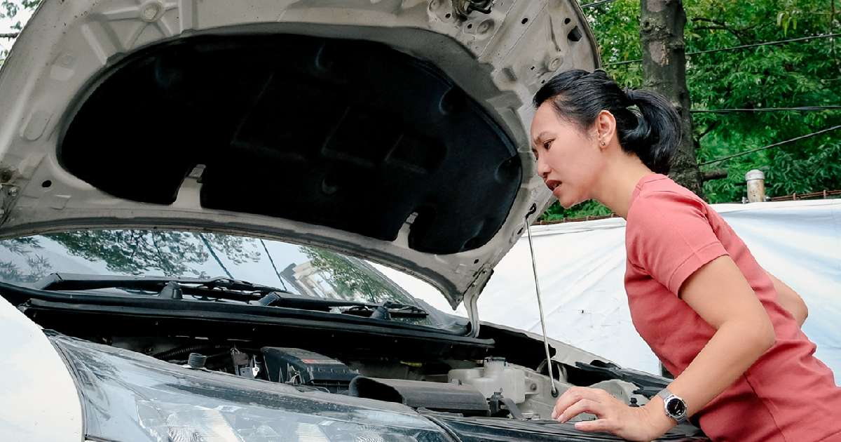 Cara Memperbaiki Aki Mobil. Penyebab Aki Mobil Soak dan Cara Mengatasinya