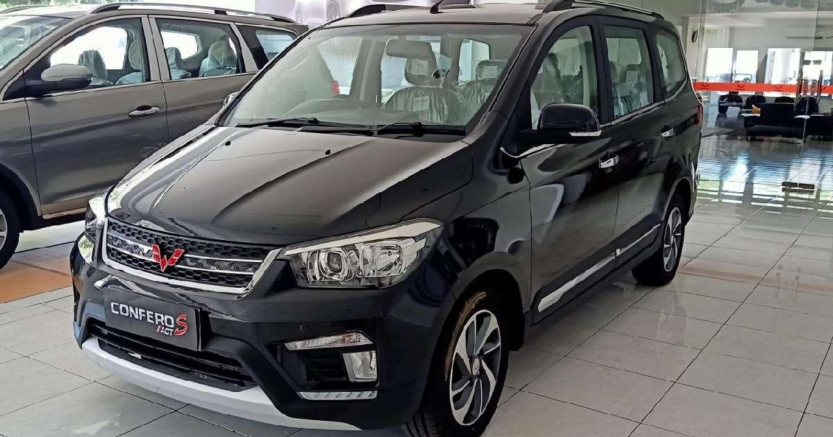 Mobil Yang Cocok Untuk Keluarga Besar. Beli Mobil Besar Buat Mudik Keluarga? Ini Rekomendasinya!