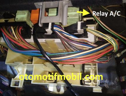 Letak Relay Kompresor Ac Innova. Letak Relay Ac BMW 318i E46 – Otomotif Mobil