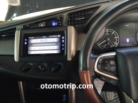 Cara Reset Tape Toyota Rush. DIY Mengatasi Head Unit Innova Reborn Error – OtomoTrip