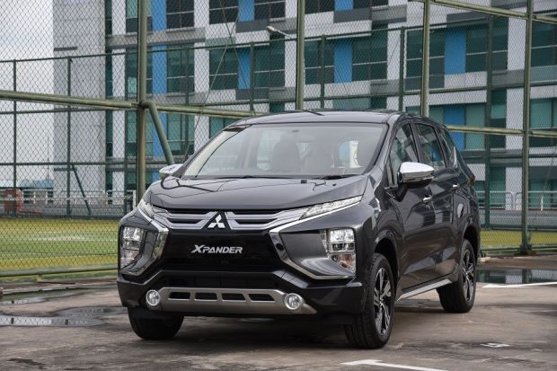 Harga Mobil Xpander Ultimate Bekas Tahun 2018. Stabilnya Harga Mobil Bekas Mitsubishi Xpander Ultimate Bikin