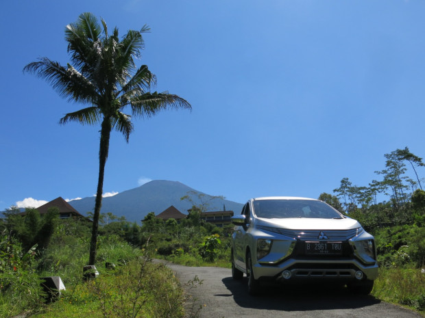 Apakah Xpander Kuat Di Tanjakan. Benarkah Tanjakan Curam Jadi Ujian Buat Mobil Penggerak Roda