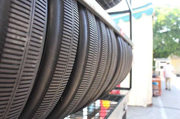 Ciri Ciri Ban Tubeless. Ciri-Ciri Ban Tubeless yang Aman dan Enak Dipakai Harian