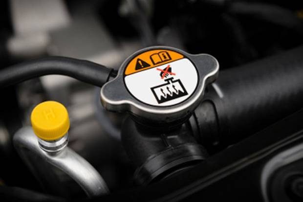 Cara Menguras Radiator. Tak Perlu ke Bengkel, Begini Cara Simpel Kuras Radiator Mobil di